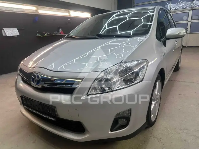 2011 Toyota AURIS