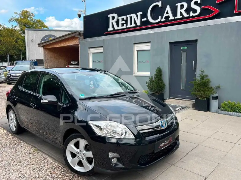 2011 Toyota AURIS