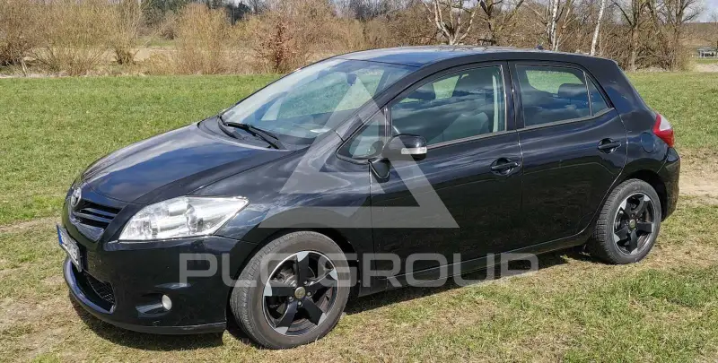 2011 Toyota AURIS
