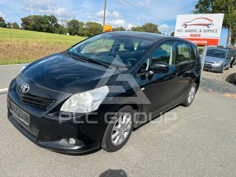2011 Toyota VERSO