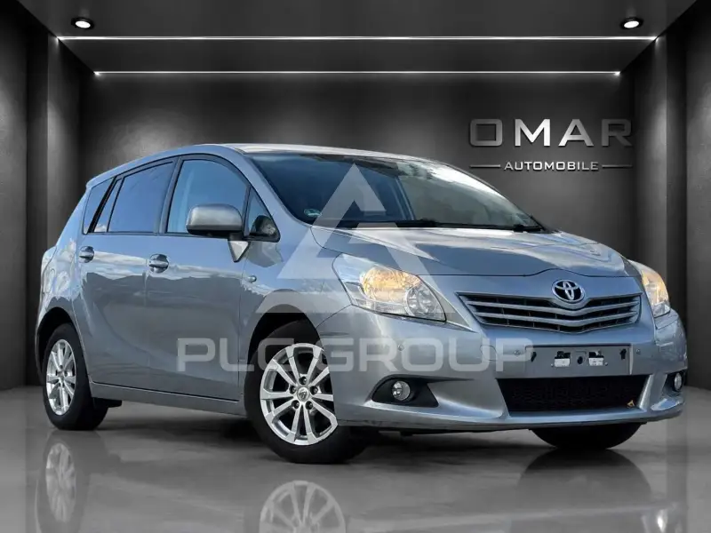 2011 Toyota VERSO