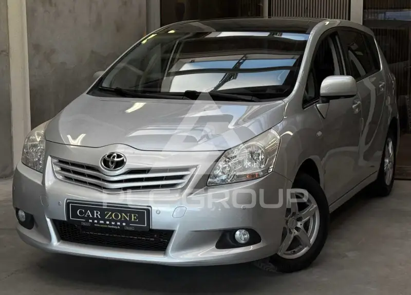 2011 Toyota VERSO
