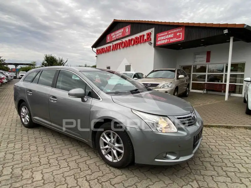 2011 Toyota Avensis