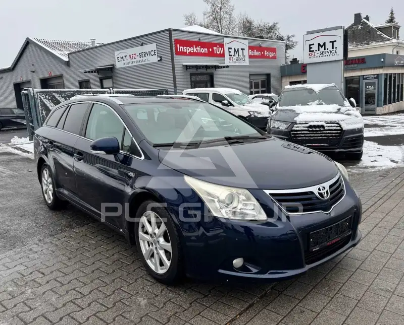 2011 Toyota Avensis