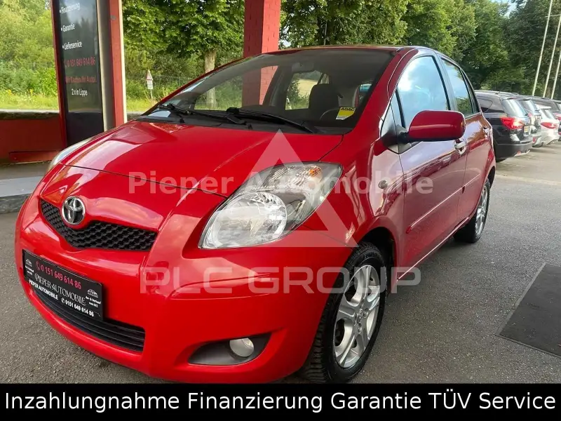 2011 Toyota YARIS