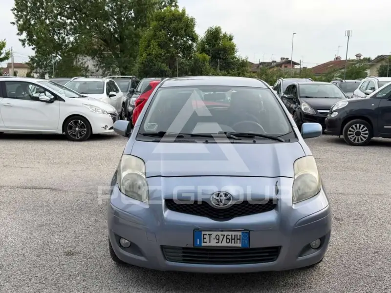 2011 Toyota YARIS