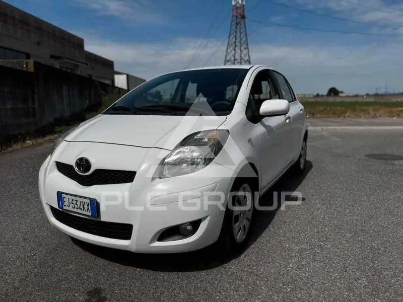 2011 Toyota YARIS