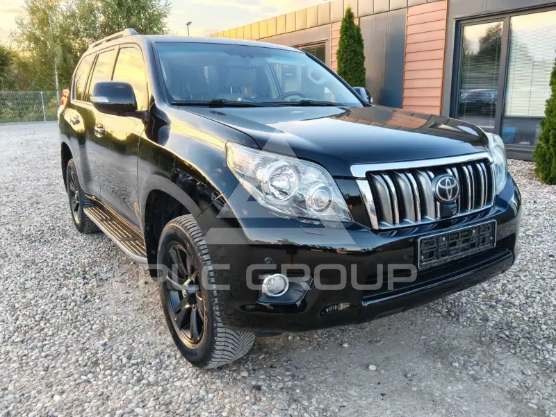 2011 Toyota LAND CRUISER