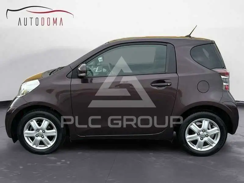 2011 Toyota IQ
