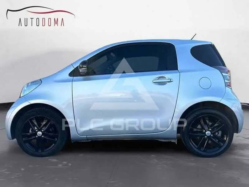 2011 Toyota IQ