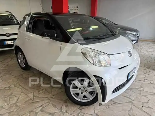 2011 Toyota IQ