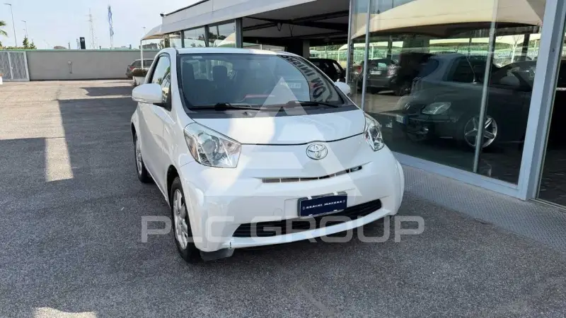 2011 Toyota IQ