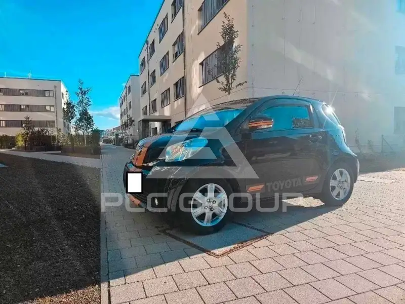 2011 Toyota IQ