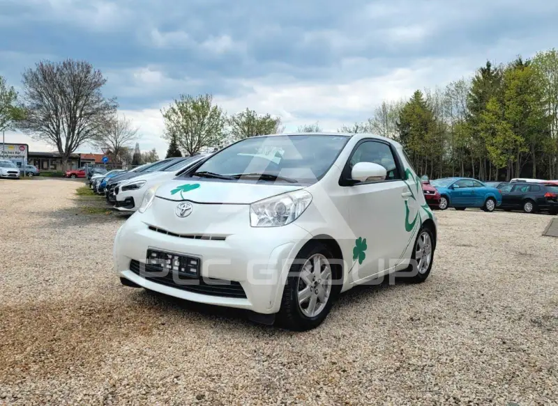 2011 Toyota IQ