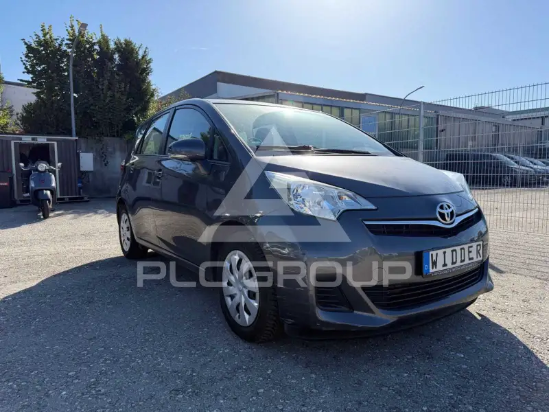 2011 Toyota VERSO