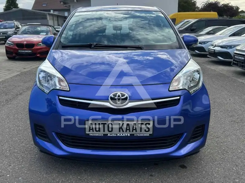 2011 Toyota VERSO
