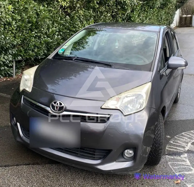 2011 Toyota VERSO