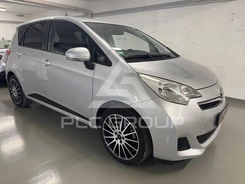 2011 Toyota VERSO