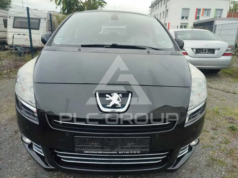 2011 Peugeot 5008