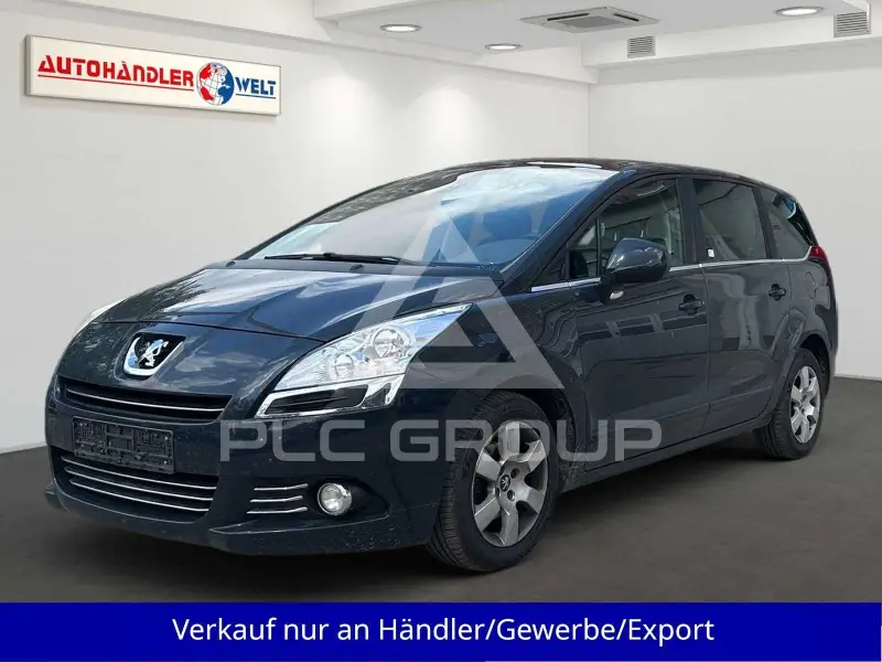 2011 Peugeot 5008