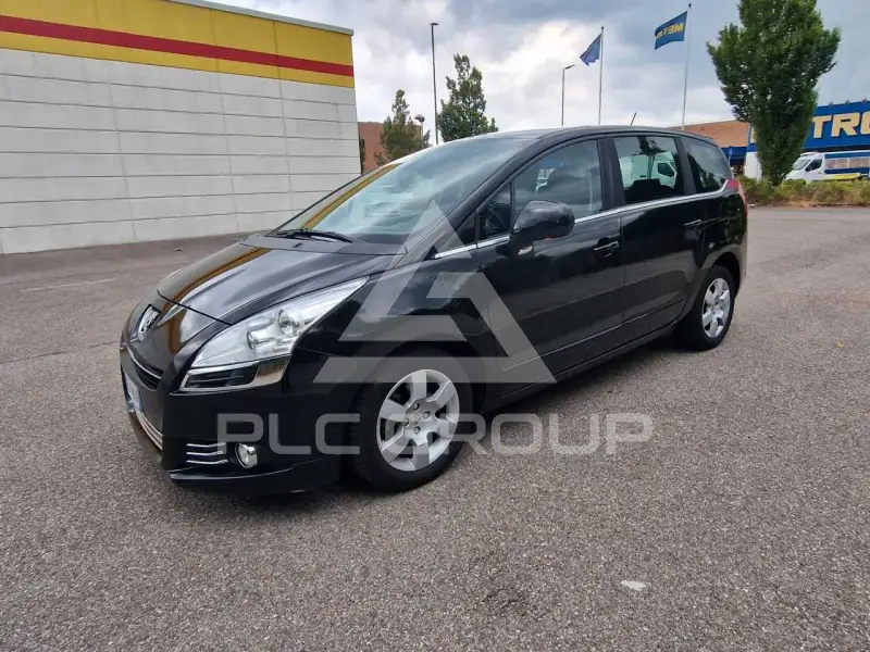 2011 Peugeot 5008
