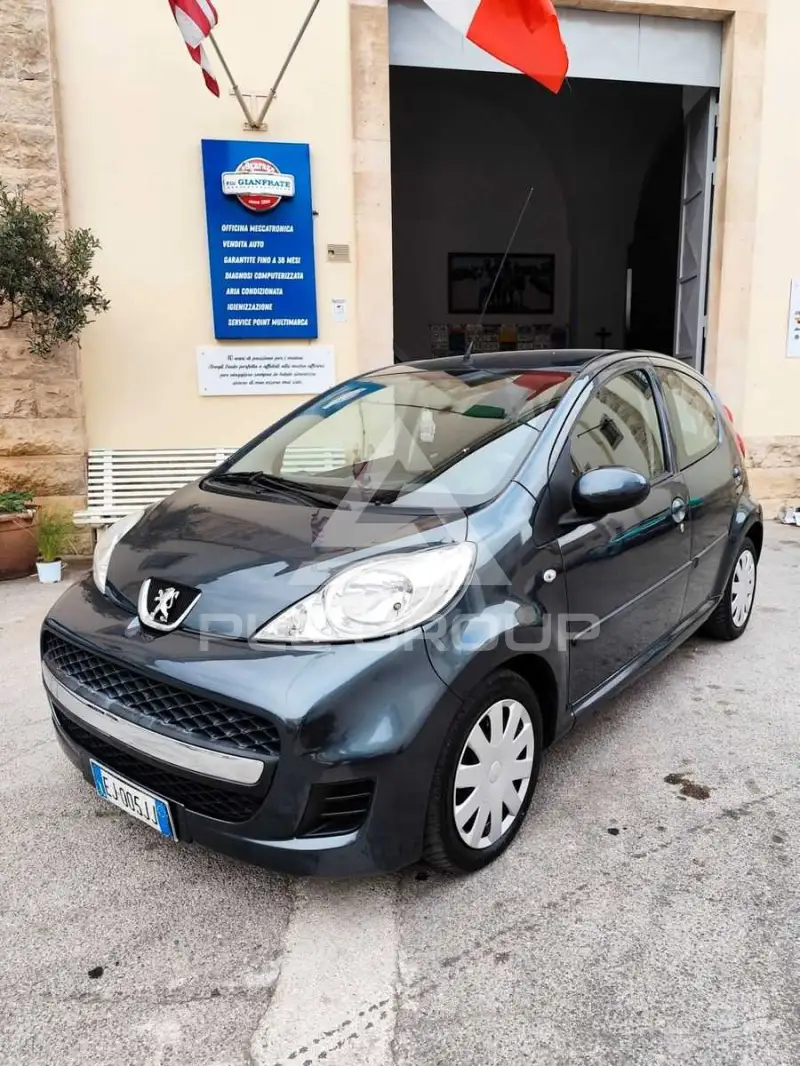 2011 Peugeot 107