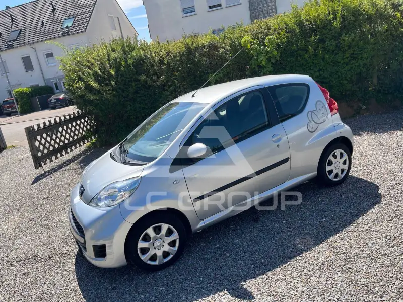 2011 Peugeot 107