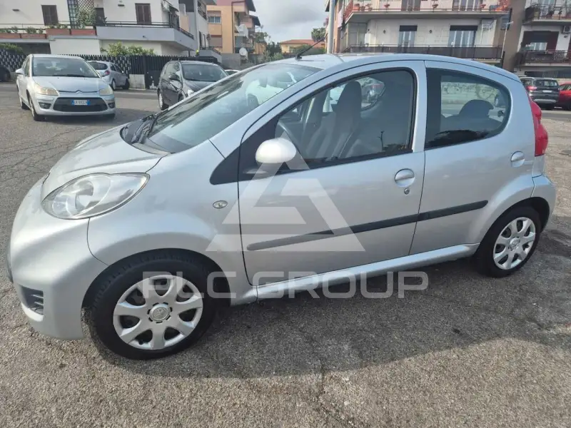 2011 Peugeot 107