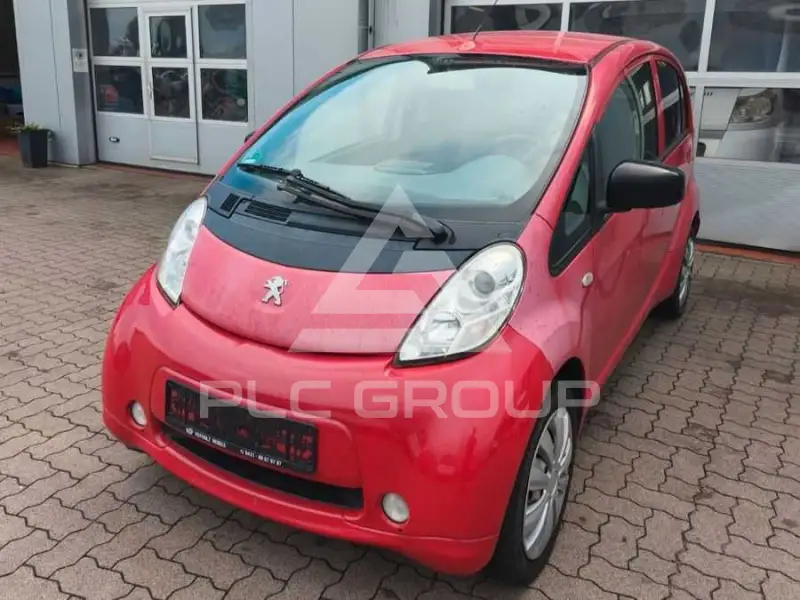 2011 Peugeot iOn