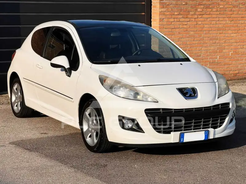 2011 Peugeot 207