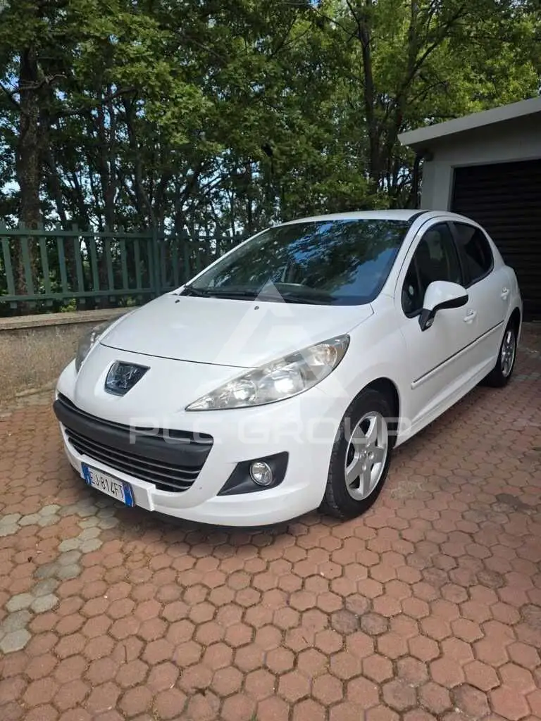 2011 Peugeot 207