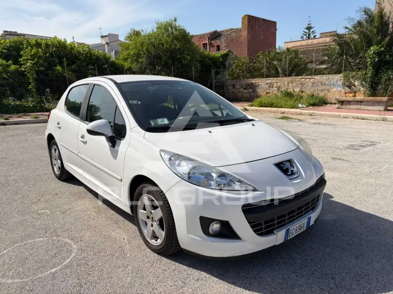 2011 Peugeot 207