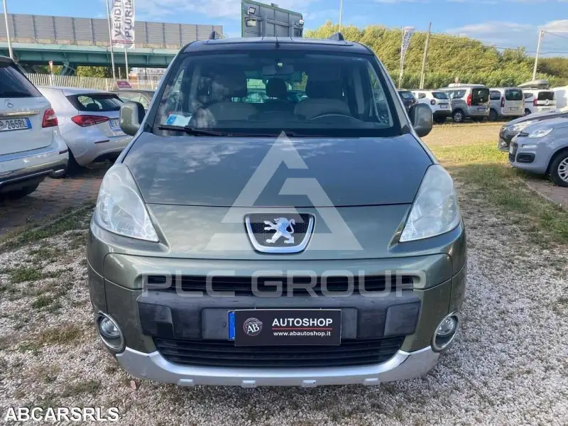 2011 Peugeot Partner