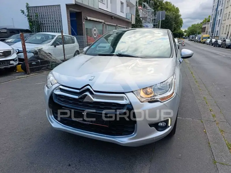 2011 Citroen DS4