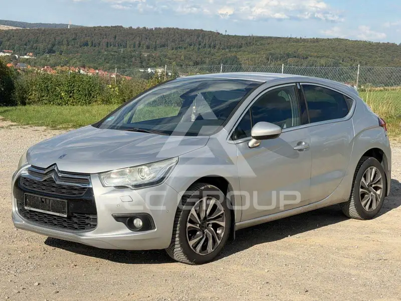 2011 Citroen DS4