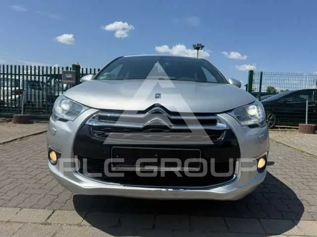2011 Citroen DS4