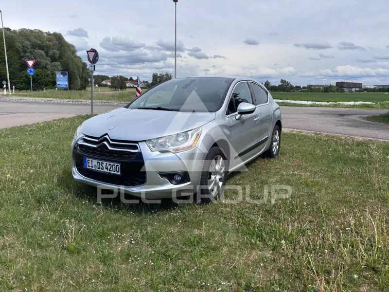 2011 Citroen DS4