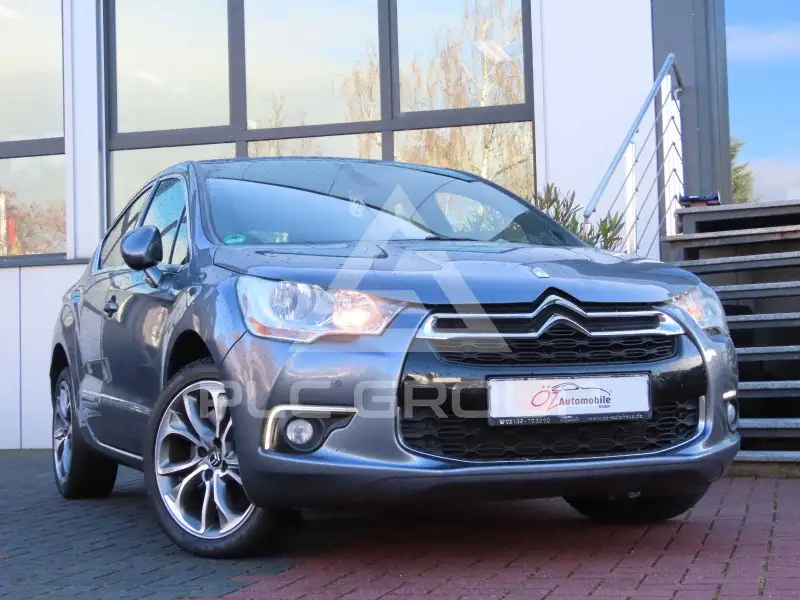 2011 Citroen DS4