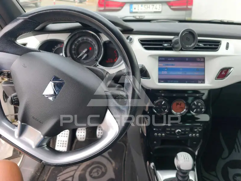 2011 Citroen DS3