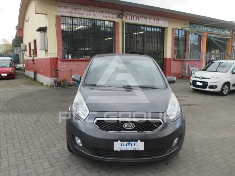2011 KIA Venga