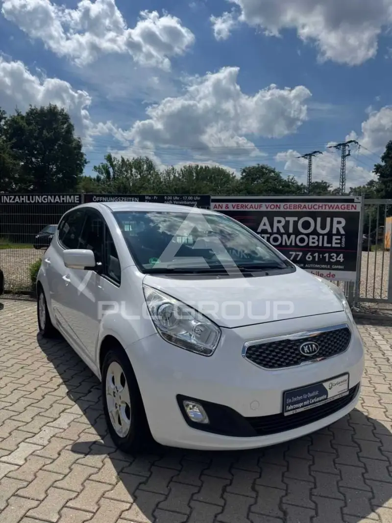 2011 KIA Venga