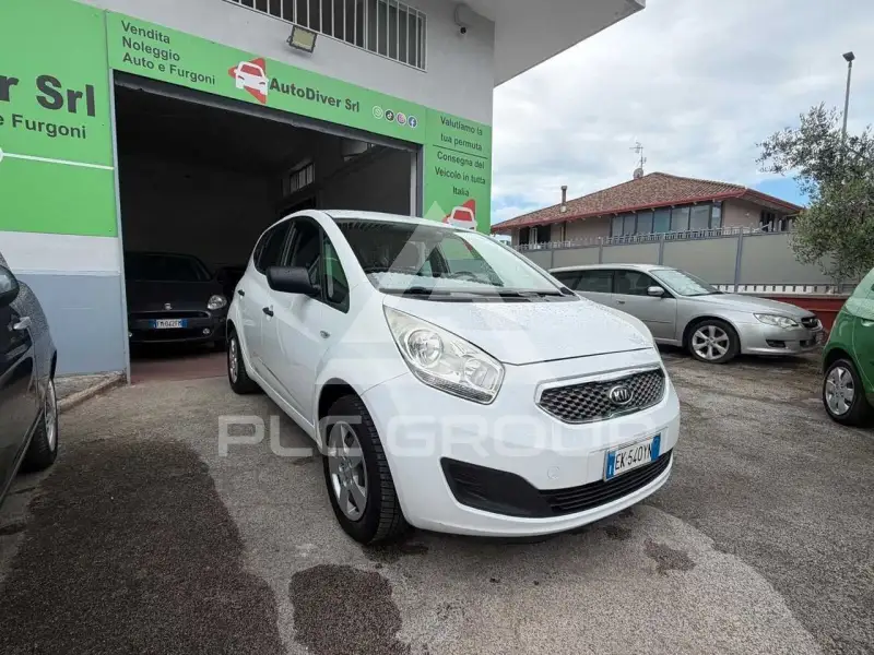 2011 KIA Venga