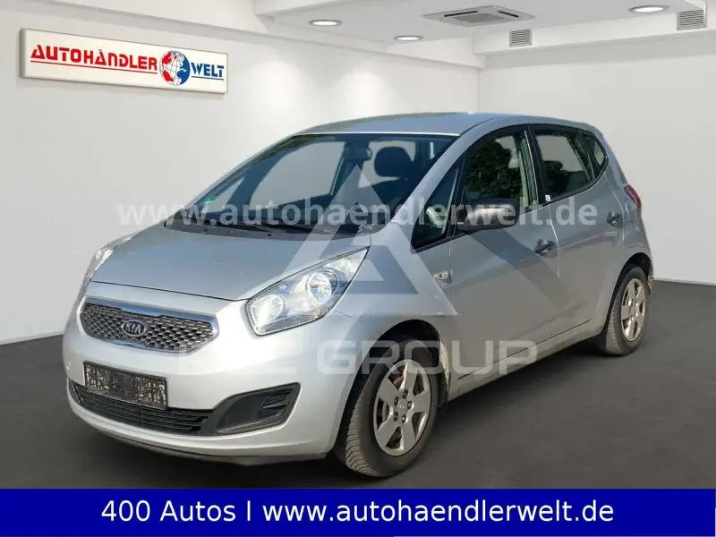 2011 KIA Venga