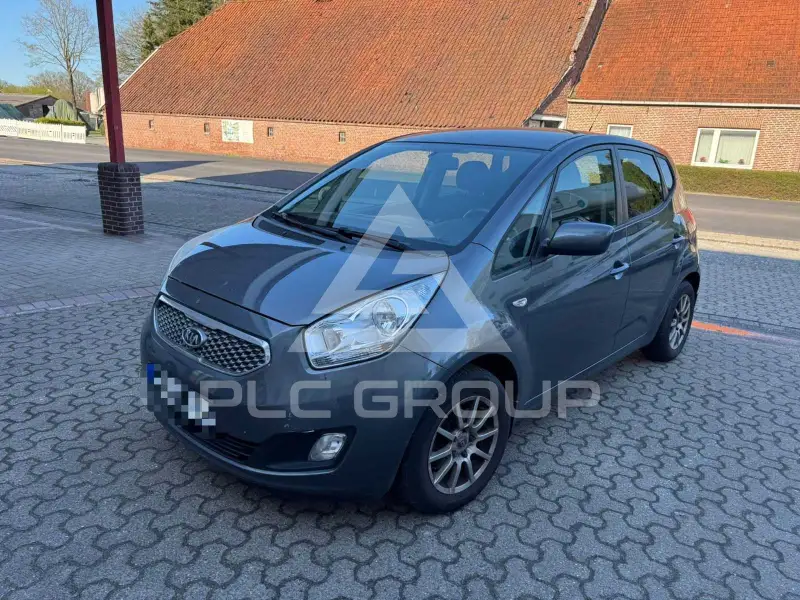2011 KIA Venga