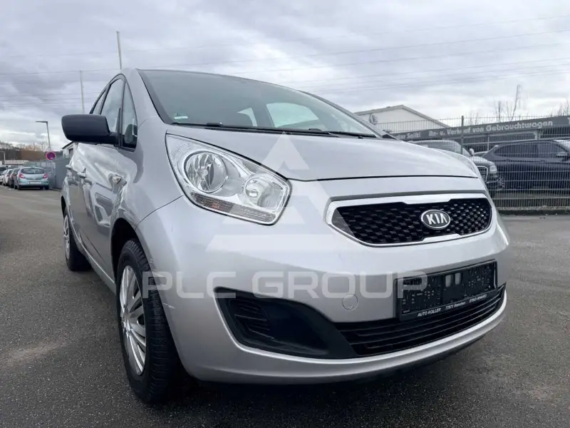 2011 KIA Venga