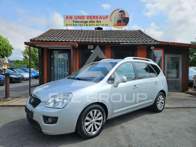 2011 KIA Carens