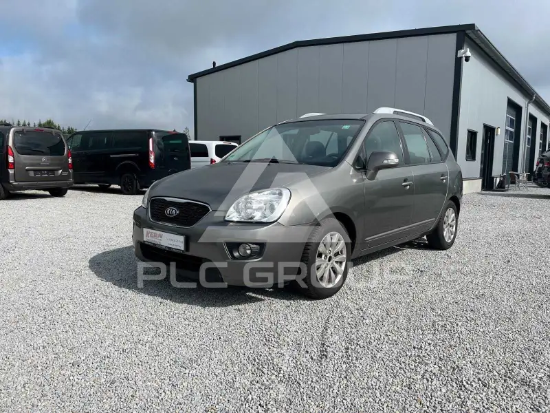 2011 KIA Carens