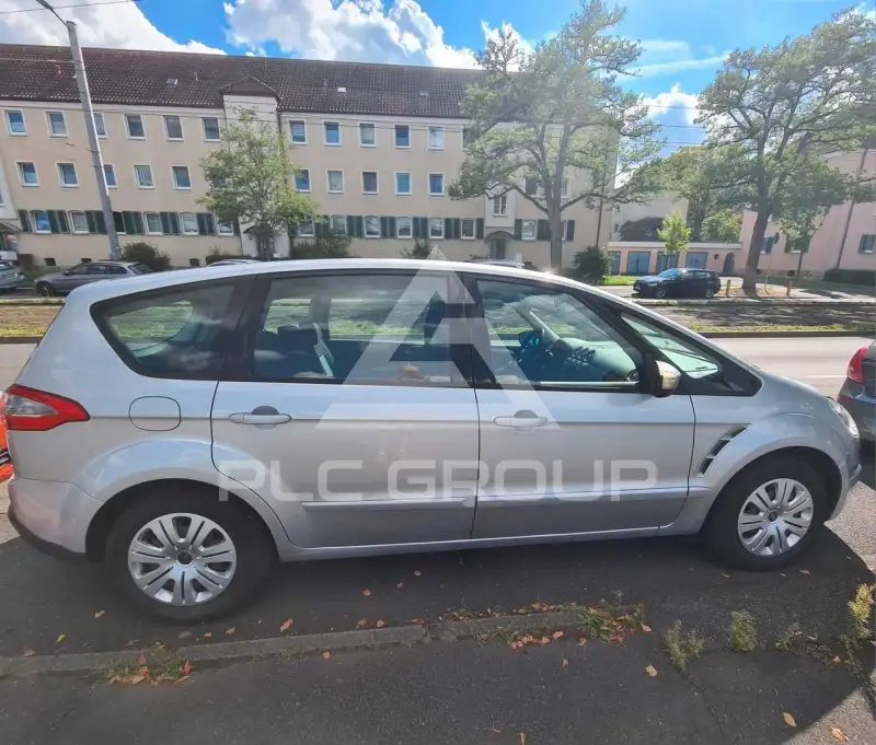 2011 Ford S-Max
