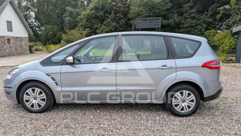 2011 Ford S-Max