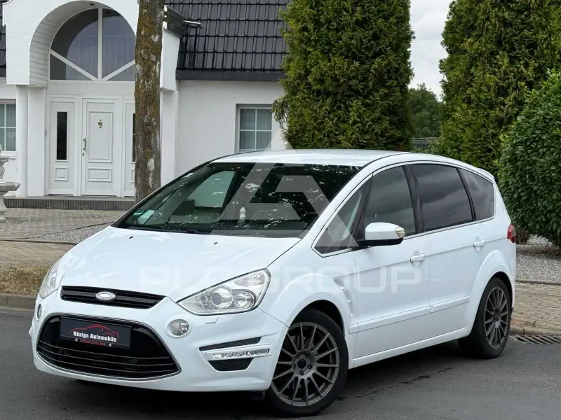 2011 Ford S-Max